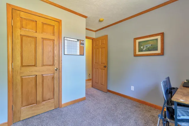 $315,000 | 9596 West 575 South, Owensville, IN 47665