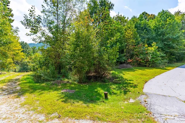 $68,000 | 1043 Somersby Parkway, Hendersonville, NC 28739