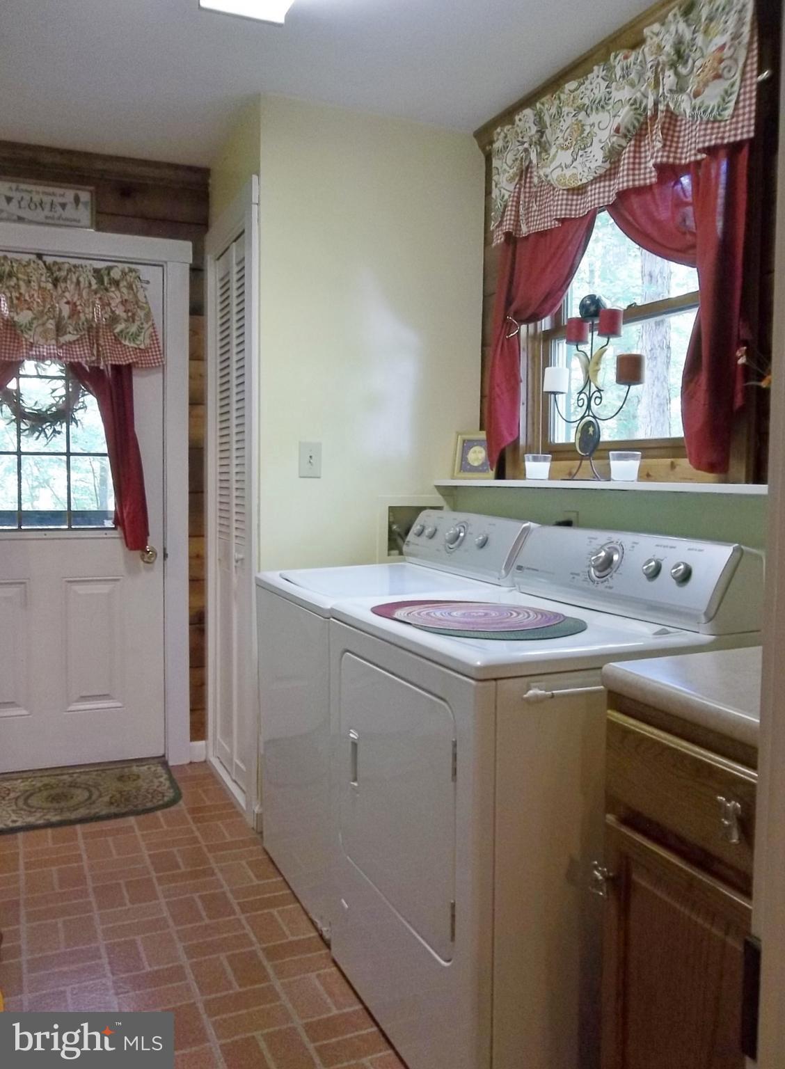 11560 Holly Road Ridgely, MD 21660 - Photo 18 of 28 Interior (General)