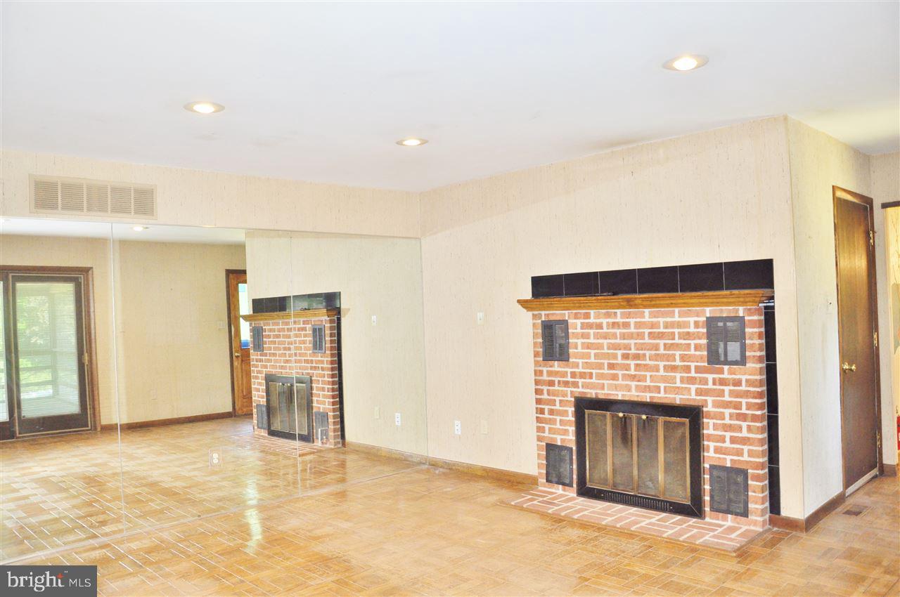 23 Stone Ridge Drive New Freedom, PA 17349 - Photo 12 of 36 Gallery Image 12