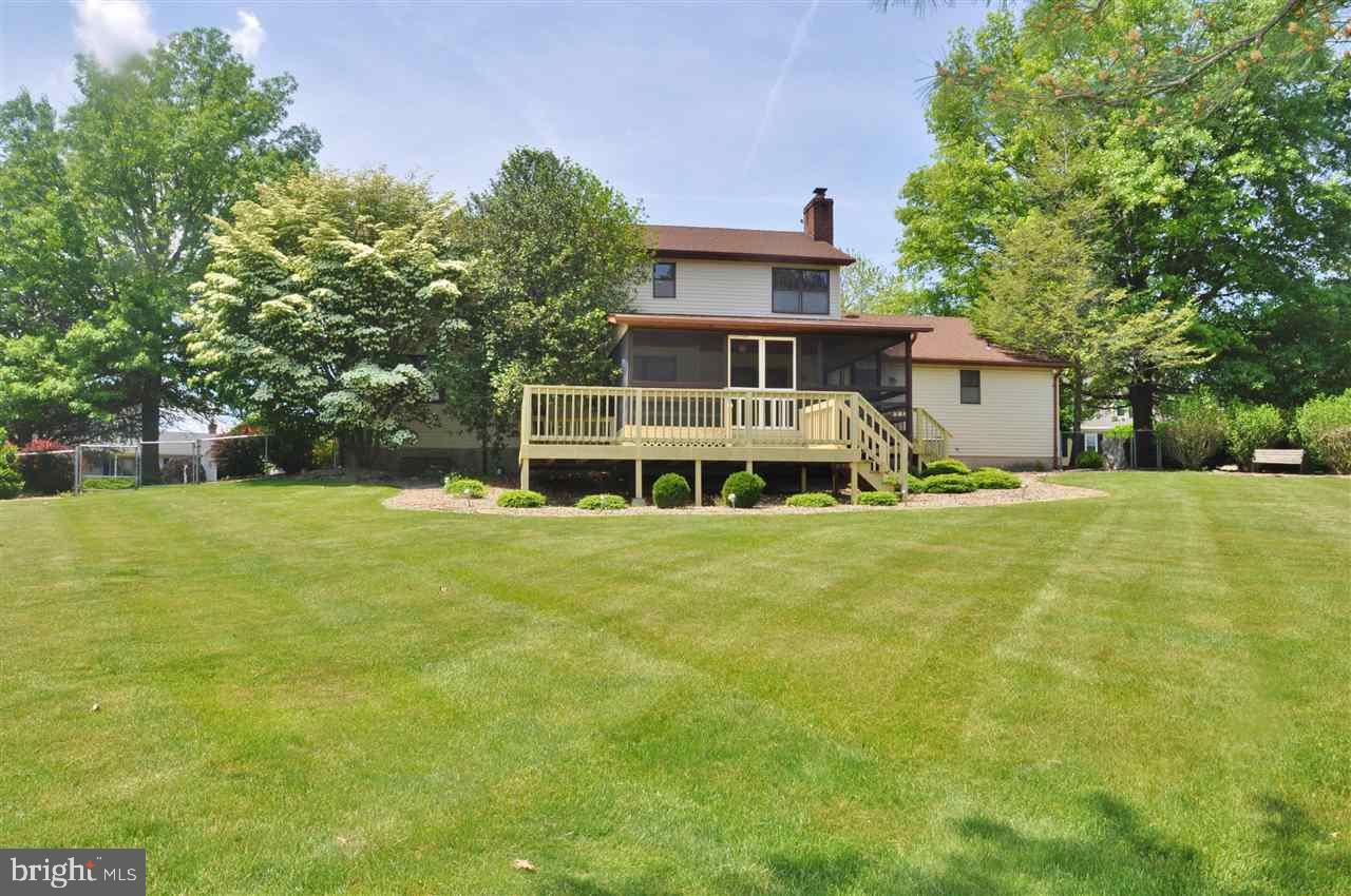 23 Stone Ridge Drive New Freedom, PA 17349 - Photo 3 of 36 Gallery Image 3