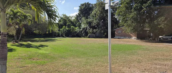 $62,000 | 0 Bacom Point Road, Pahokee, FL 33476