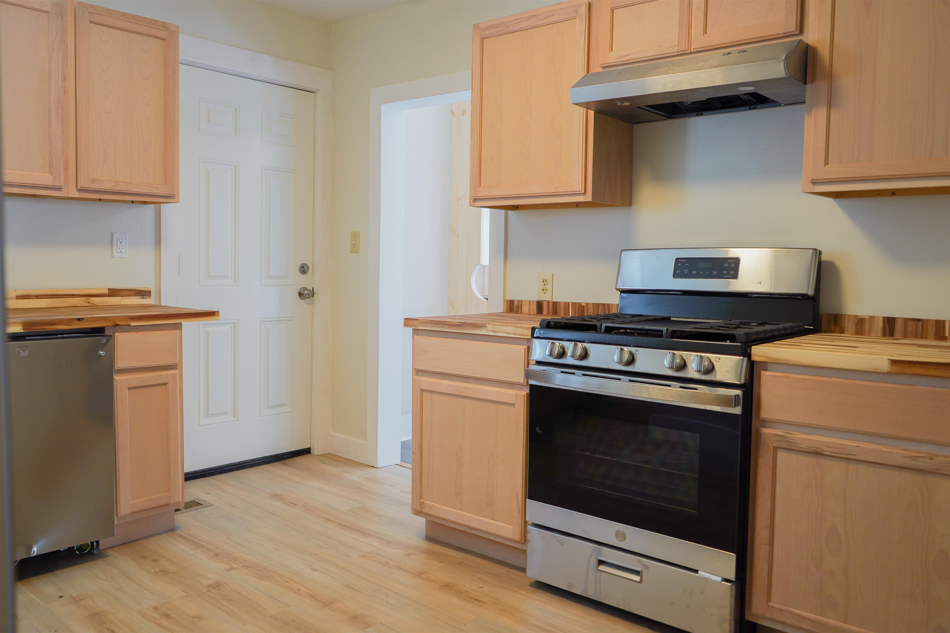 48-50 Taylor Hill Road Proctor, VT 05765 - Photo 12 of 23
