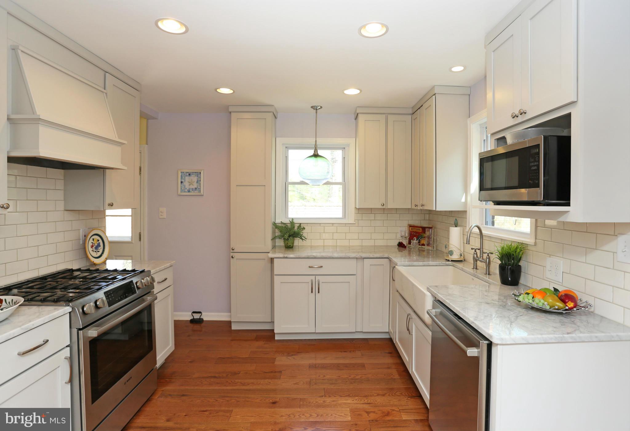 1014 Rolandvue Road Towson, MD 21204 - Photo 19 of 29 Kitchen