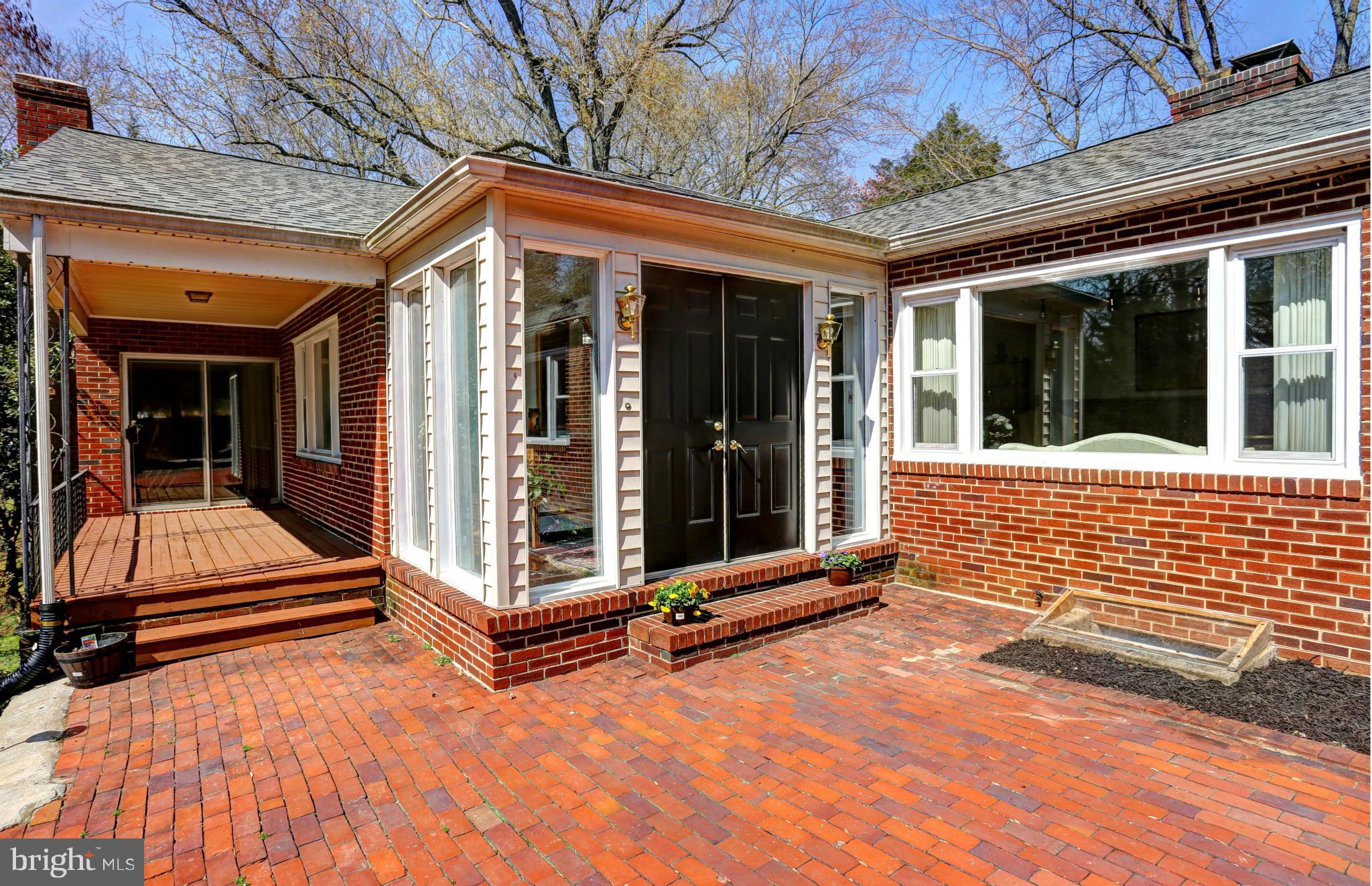 1014 Rolandvue Road Towson, MD 21204 - Photo 28 of 29 Exterior (Front)