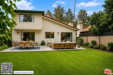 $1,085,000 | 22522 Avenue San Luis, Woodland Hills, CA 91364