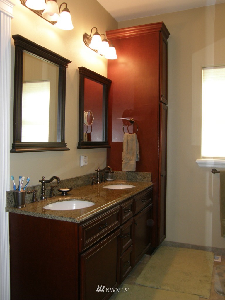 56 Lambert Road Elma, WA 98541 - Photo 12 of 25 Gallery Image 12