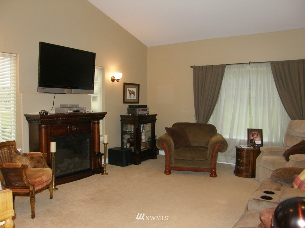 56 Lambert Road Elma, WA 98541 - Photo 9 of 25 Gallery Image 9