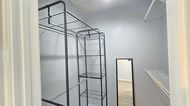 $95,000 | 18617 Egret Bay Boulevard, Unit 504, Houston, TX 77058