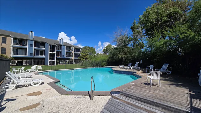 $95,000 | 18617 Egret Bay Boulevard, Unit 504, Houston, TX 77058