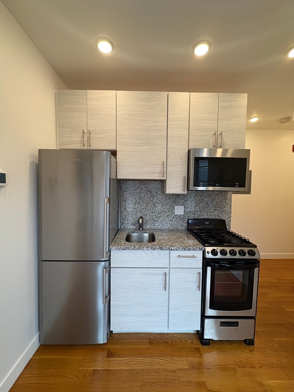 16 5th Street, Unit 10 Chelsea, MA 02150 - Photo 2 of 12 Gallery Image 2