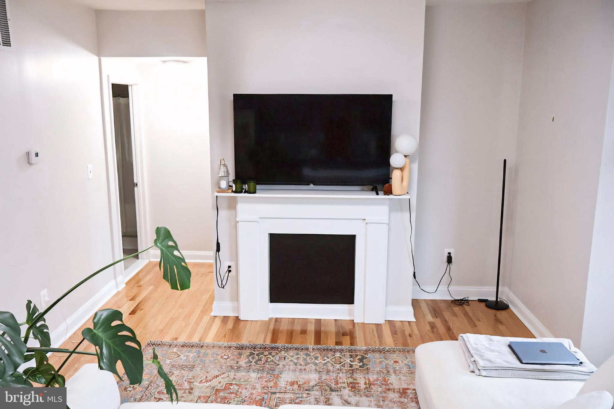 1734 Bolton Street, Unit 3R Baltimore, MD 21217 - Photo 11 of 38