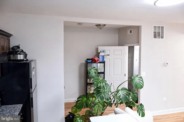 $1,550 | 1734 Bolton Street, Unit 3R, Baltimore, MD 21217