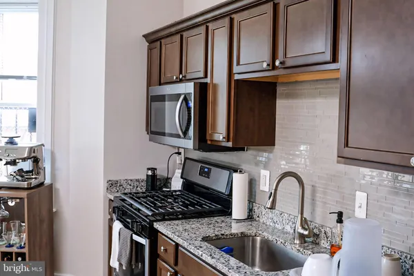 $1,550 | 1734 Bolton Street, Unit 3R, Baltimore, MD 21217