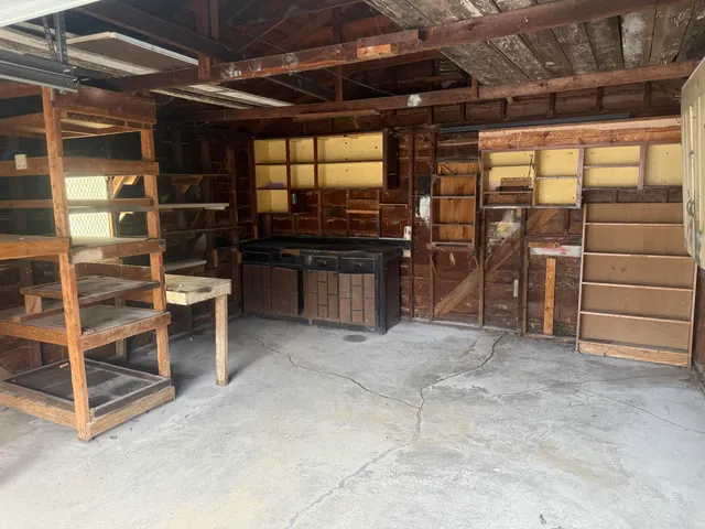 $139,900 | 21819 Shakespeare Avenue, Eastpointe, MI 48021