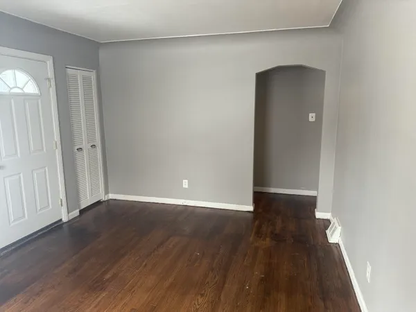 $139,900 | 21819 Shakespeare Avenue, Eastpointe, MI 48021