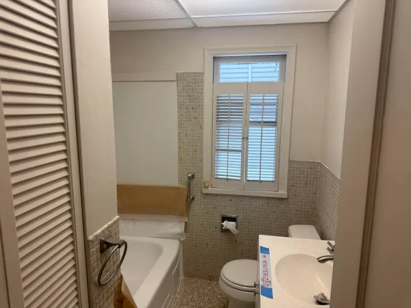 $139,900 | 21819 Shakespeare Avenue, Eastpointe, MI 48021