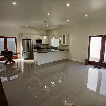 $4,300 | 16043 San Fernando Mission Boulevard, Granada Hills, CA 91344