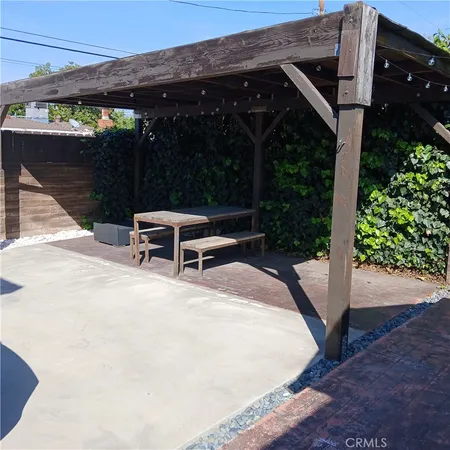 $4,300 | 16043 San Fernando Mission Boulevard, Granada Hills, CA 91344