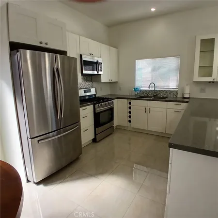 $4,300 | 16043 San Fernando Mission Boulevard, Granada Hills, CA 91344