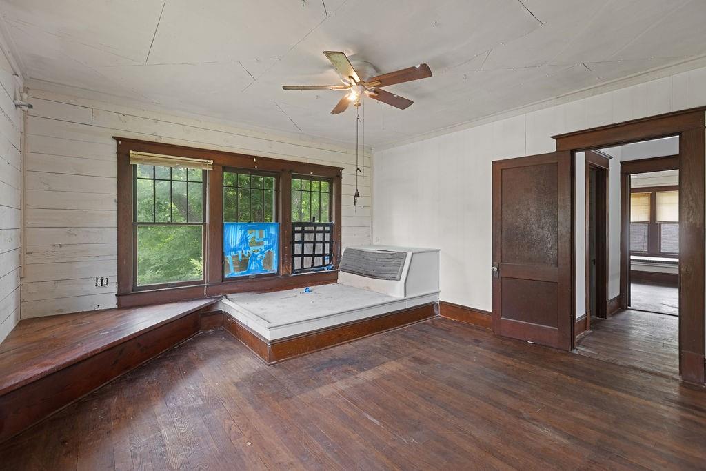 903 4th Street Southwest Paris, TX 75460 - Photo 16 of 29