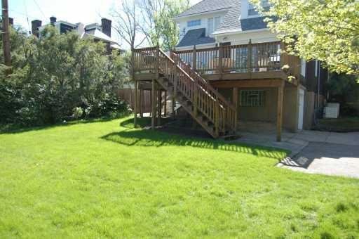 312 Gladstone Road Pittsburgh, PA 15217 - Photo 6 of 8 Yard/Garden.