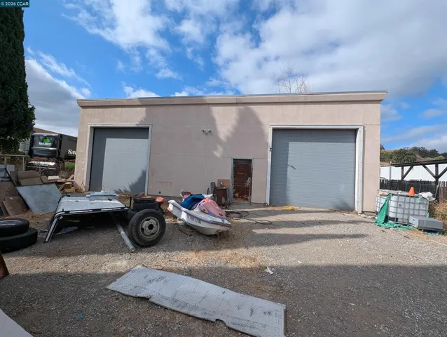$1,100,000 | 4970 Blum Road, Martinez, CA 94553