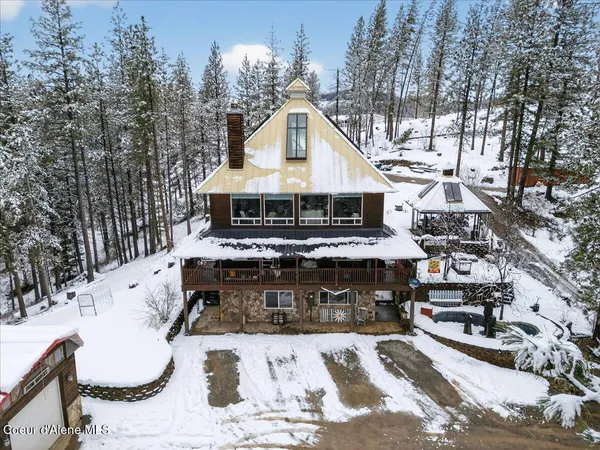 $1,499,900 | 483 Paradise Road, Pinehurst, ID 83850