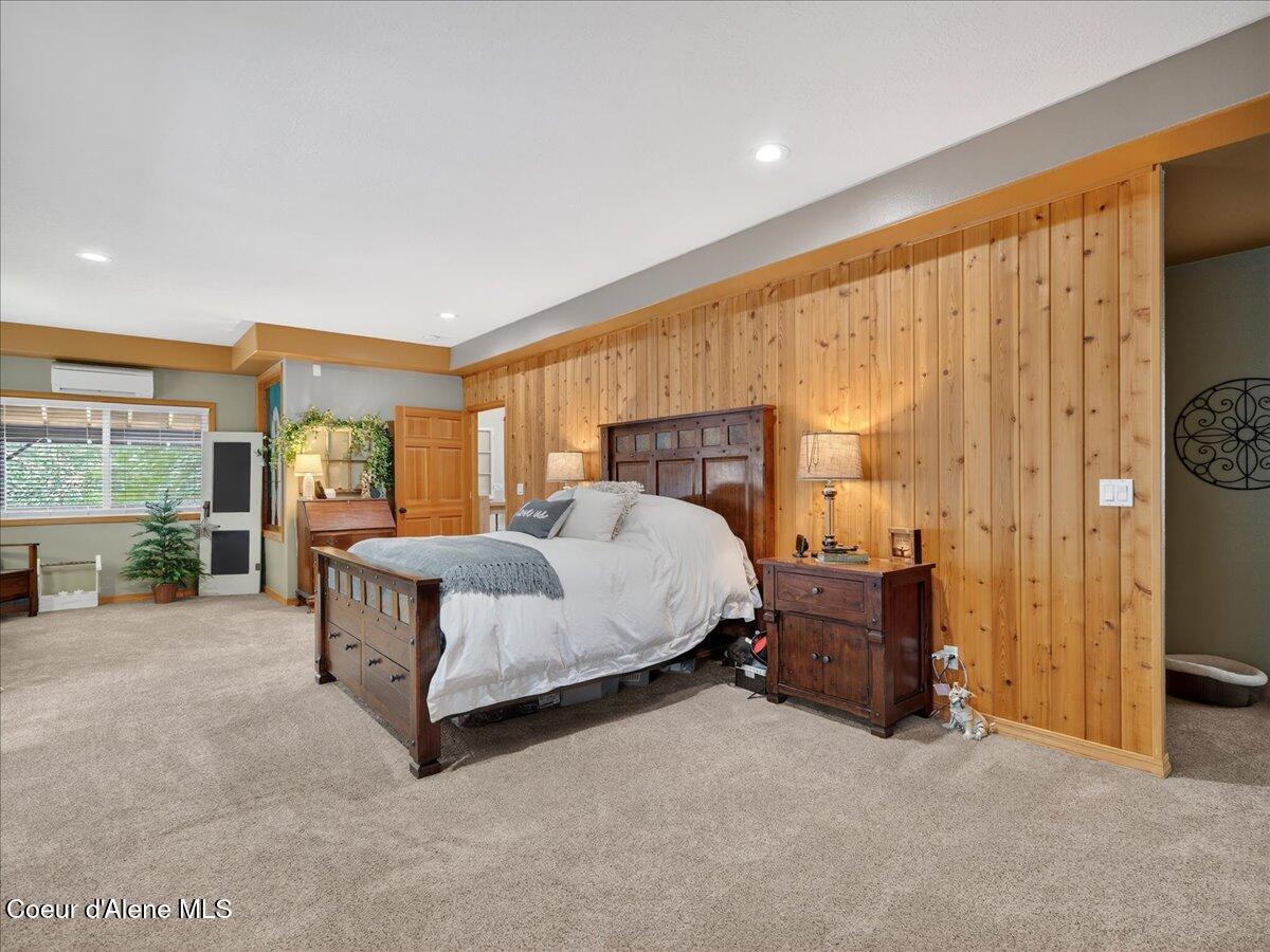 483 Paradise Road Pinehurst, ID 83850 - Photo 34 of 80 Massive Primary Bedroom
