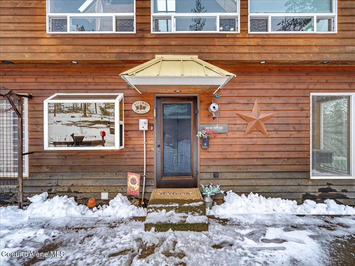 483 Paradise Road Pinehurst, ID 83850 - Photo 45 of 80 Back Door