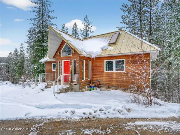 $1,499,900 | 483 Paradise Road, Pinehurst, ID 83850