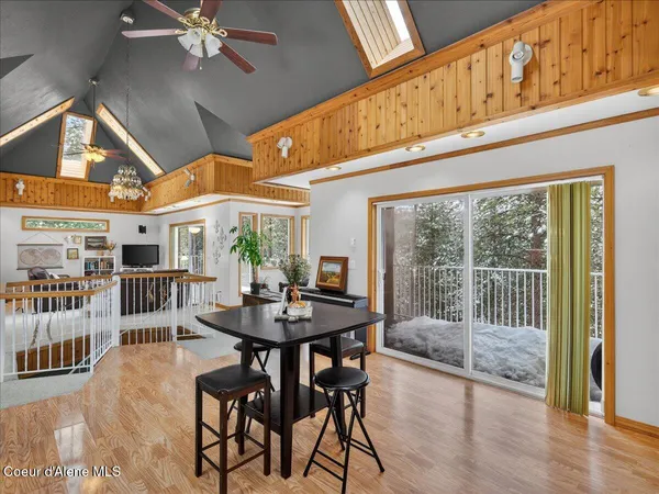 $1,499,900 | 483 Paradise Road, Pinehurst, ID 83850