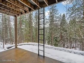 $1,399,900 | 483 Paradise Road, Pinehurst, ID 83850