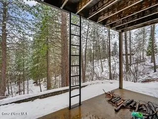 $1,399,900 | 483 Paradise Road, Pinehurst, ID 83850