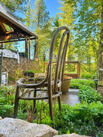 $1,399,900 | 483 Paradise Road, Pinehurst, ID 83850