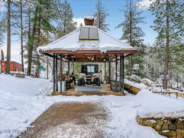 $1,499,900 | 483 Paradise Road, Pinehurst, ID 83850