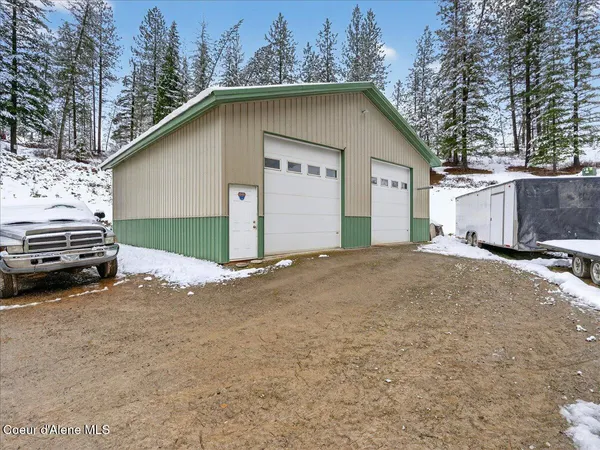 $1,499,900 | 483 Paradise Road, Pinehurst, ID 83850