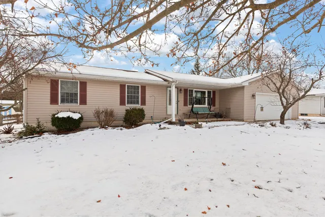 $309,000 | 2658 Spielman Heights Drive, Adrian, MI 49221