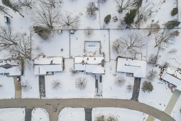 $295,000 | 2658 Spielman Heights Drive, Adrian, MI 49221