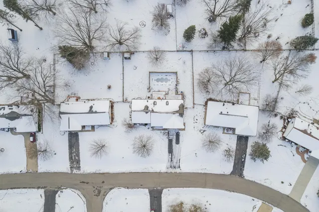 $309,000 | 2658 Spielman Heights Drive, Adrian, MI 49221