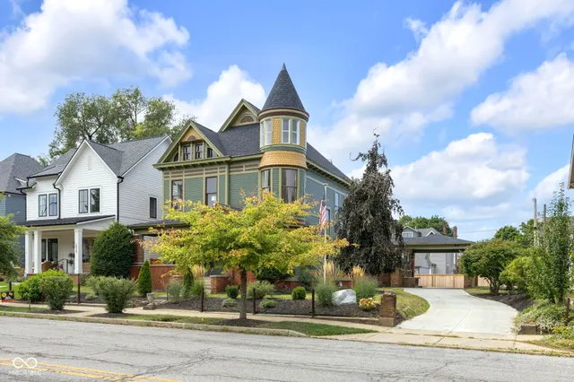 $950,000 | 2030 North Alabama Street, Indianapolis, IN 46202