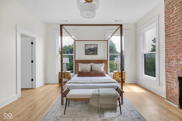 $950,000 | 2030 North Alabama Street, Indianapolis, IN 46202