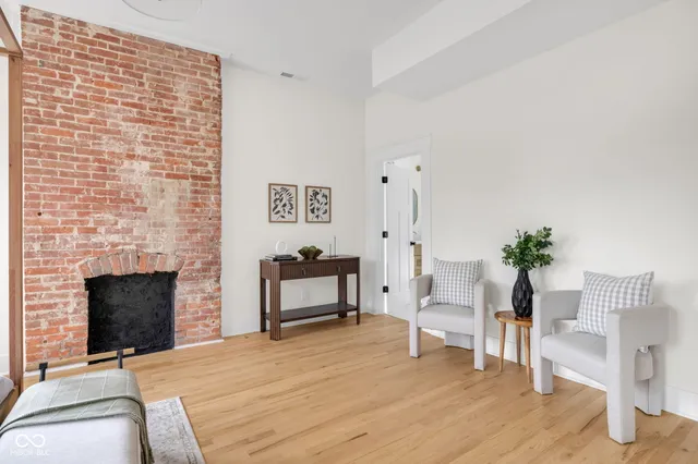 $950,000 | 2030 North Alabama Street, Indianapolis, IN 46202