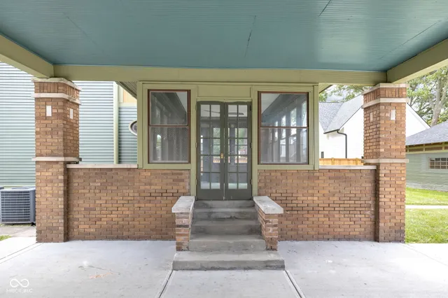 $950,000 | 2030 North Alabama Street, Indianapolis, IN 46202