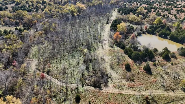 $1,000,000 | Iguana Road, Atlanta, MO 63530