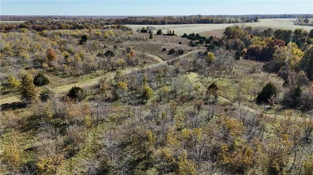 $1,000,000 | Iguana Road, Atlanta, MO 63530