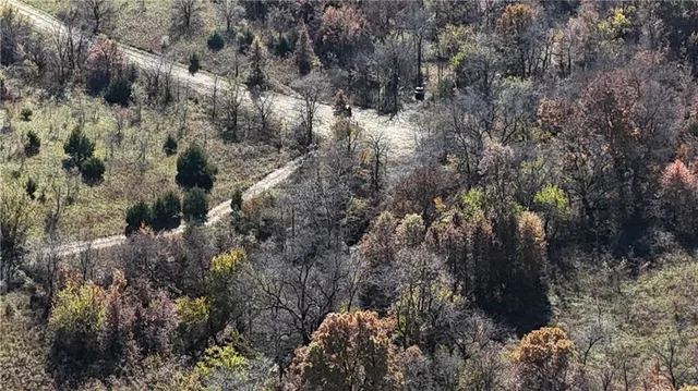 $1,000,000 | Iguana Road, Atlanta, MO 63530