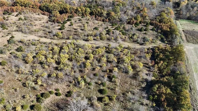 $1,000,000 | Iguana Road, Atlanta, MO 63530