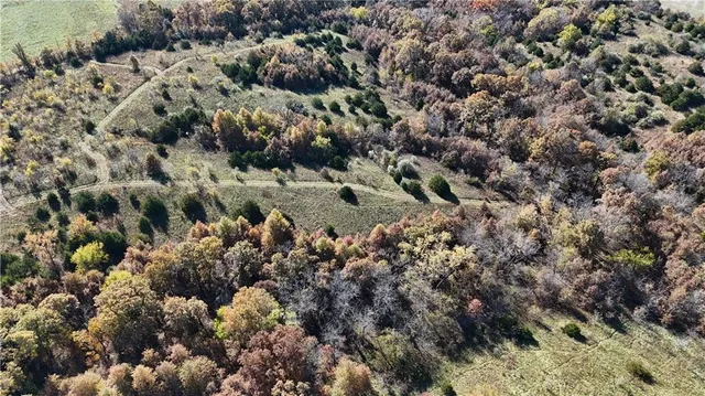 $1,000,000 | Iguana Road, Atlanta, MO 63530