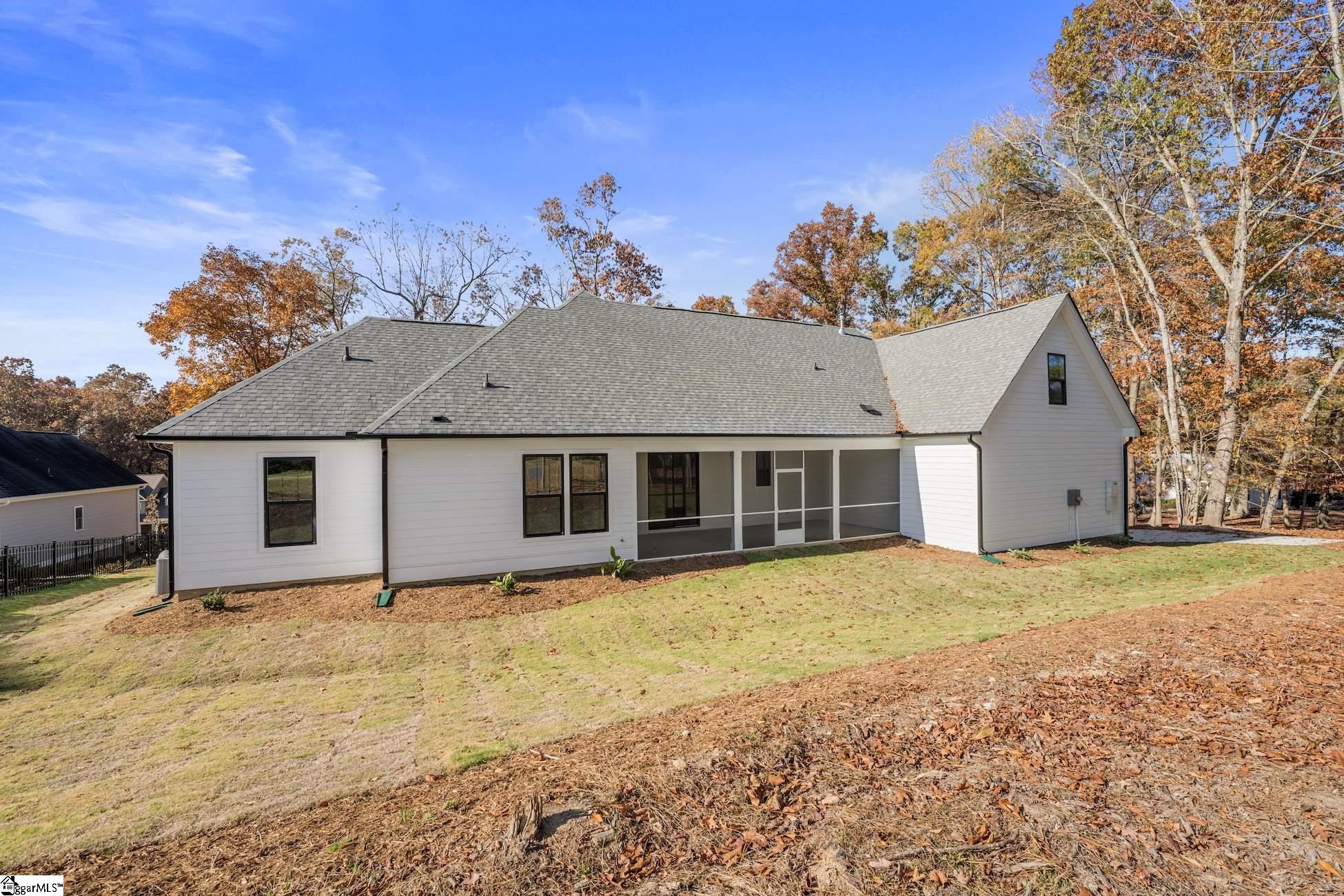 107 Linkside Drive Anderson, SC 29621 - Photo 3 of 24